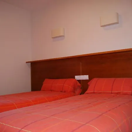 Apartment Lh Apartamento Remascaro Cuarenta Y Cinco Benasque