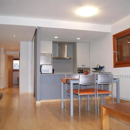 Lh Apartamento Remascaro Cuarenta Y Cinco Benasque